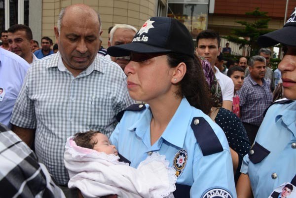 ŞEHİTLER SON YOLCULUĞUNA UĞURLANDI