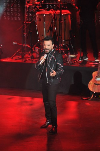 Tarkan Harbiye Açıkhava'da Fırtına Gibi