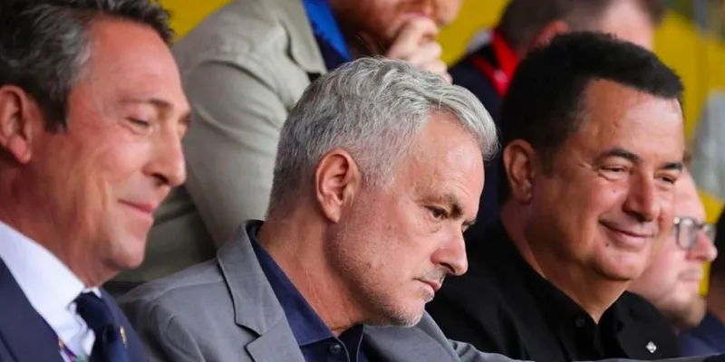 Acun Ilıcalı'dan Şok Taktik İtirafı: Futbolcuları Arıyor Mu?