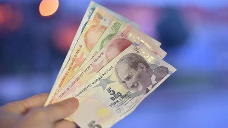 Emekli Maaşına Zam Müjdesi! AK Parti'den Yeni Düzenleme Sinyali
