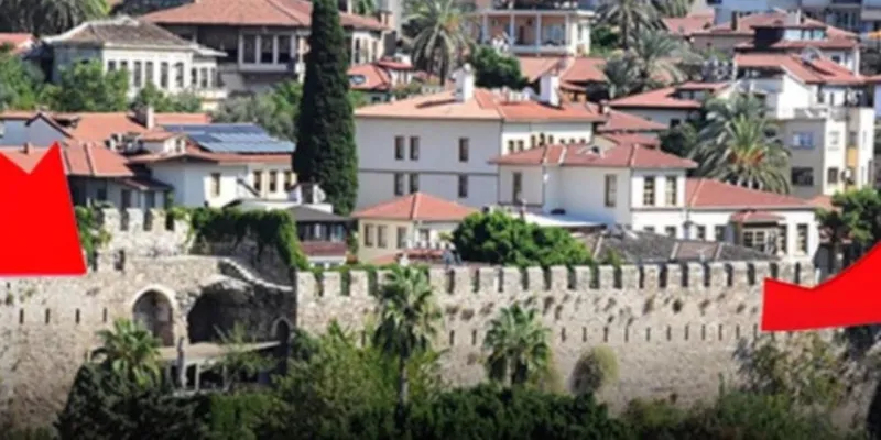 Antalya Kalesi Otel Mi Oluyor? AKP'den Şok Kale Satışı!