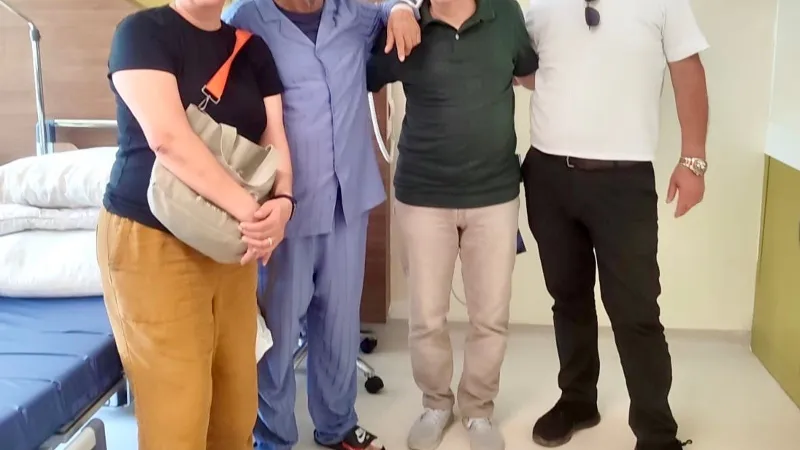 Alman doktorların ‘yaşayamaz’ dediği hastayı Türk hekimler hayata döndürdü