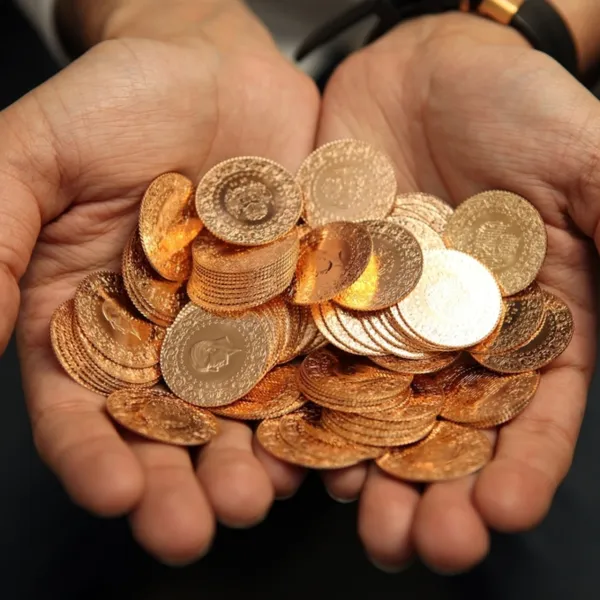 Altın Fiyatları Rekor Kırdı! İran-İsrail Gerilimi Altını Uçurdu