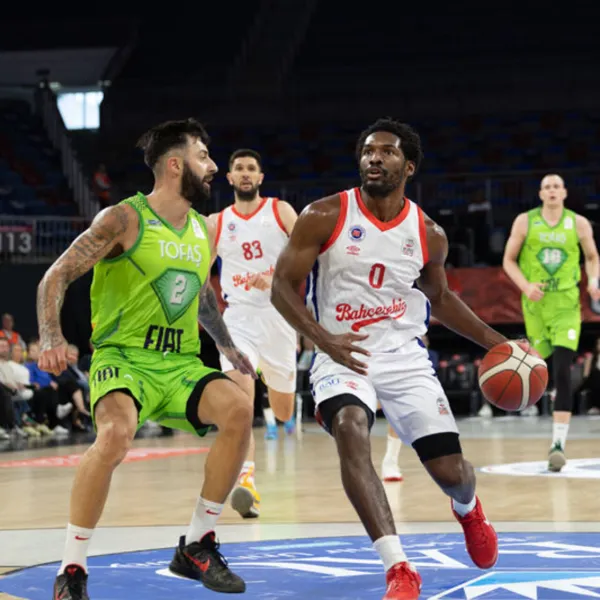 Bahçeşehir Koleji adını yarı finale yazdırdı!