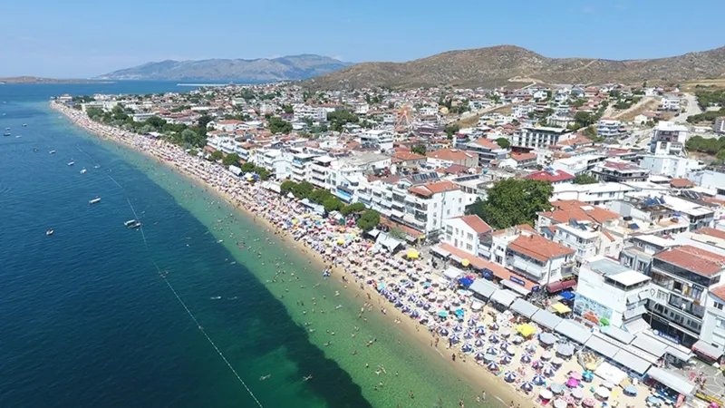 Balıkesir'de Deniz Keyfi: Sıcaklık Rekoru Kırılıyor!