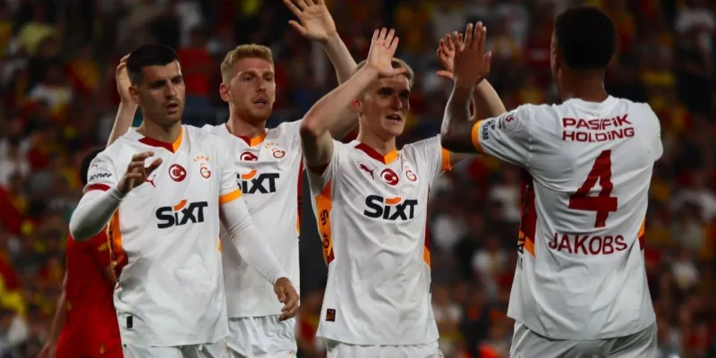 Galatasaray'ın Sırrı Aile Olmak Mı? İşte Yorumlar!