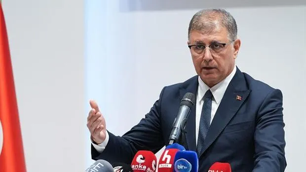 Şok İddia: İzmir Belediyesi'nden 1030 Kişi İşten Çıkarılacak!