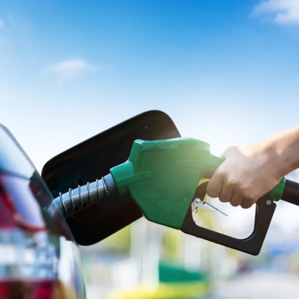 Benzine Motorine Zam Şoku! Fiyatlar Rekor Kırdı!