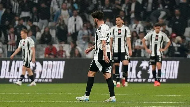 Beşiktaş'ta Kabus Sezon Bitti! Kartal Çöküşü Devam mı Edecek?