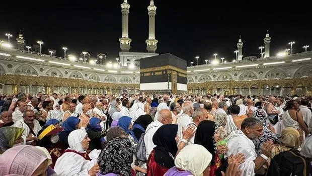 Hacılar Mahsur Kaldı! İran-İsrail Savaşı Hacıları Vurdu
