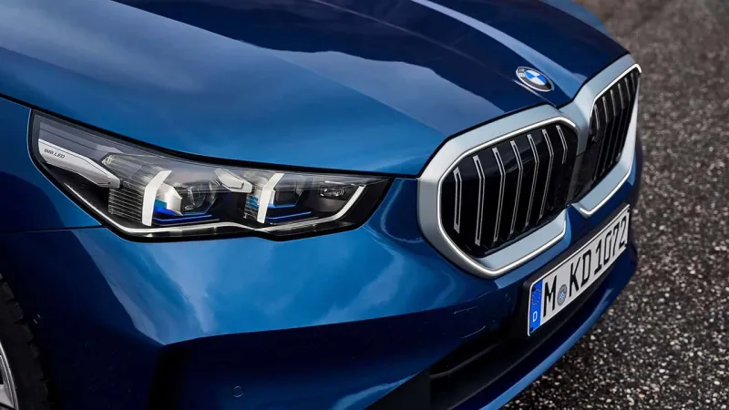 BMW 5 Serisi Avrupa'yı Salladı! Rakipler Şokta!