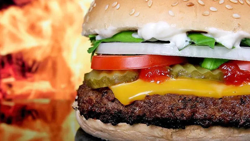 Bodrum'da 5 bin TL’lik hamburger olay oldu! Ünlü şeften açıklama geldi