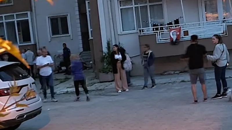 Cam Silerken Faciaya Kurban! 2. Kattan Düşen Kadın...