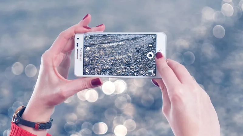 Telefonlar Adet Döngüsünü Mü Bozuyor? Şok Eden Araştırma!