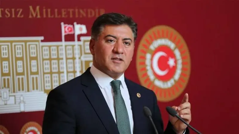 CHP'den Dezenformasyon Merkezi'ne Sert Eleştiri: Lüks Mefruşat İddiası!