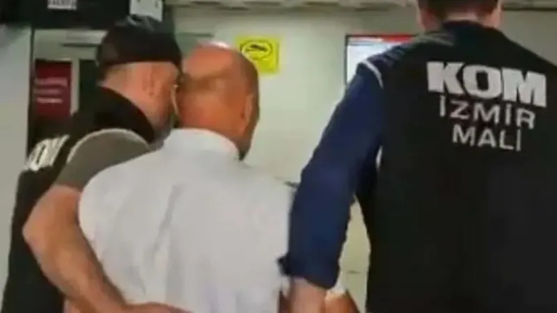 CHP'li İzmir BB'ye yolsuzluk operasyonu: İl Başkanı Şenol Aslanoğlu dahil 30 şüpheli tutuklandı