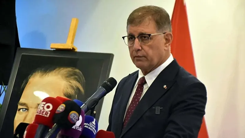CHP'li İzmir Büyükşehir borç batağında! Yeniden borçlanmak için onay bekliyor