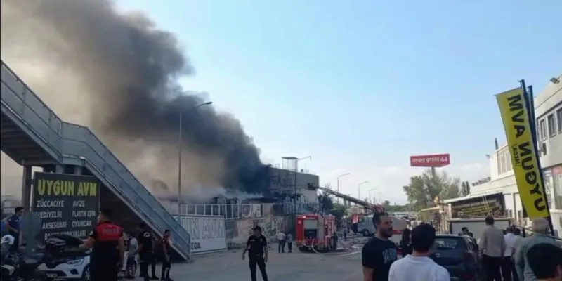 Ağbaba Ailesinin İş Yerinde Yangın! CHP'li Vekilin Açıklaması