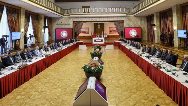 Cumhurbaşkanı Başdanışmanı Uçum'dan komisyon eleştirilerine yanıt: 'Türk yerine Türkiyeli denmek isteniyor' gibi asılsız ve kışkırtıcı iddiaları ortaya atmak fikri sabotaj