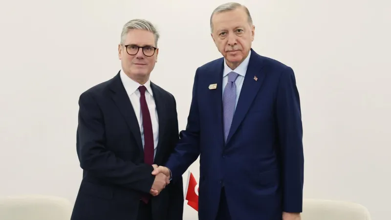 Erdoğan'dan İngiltere'ye Kritik Çağrı! Starmer ile Görüştü