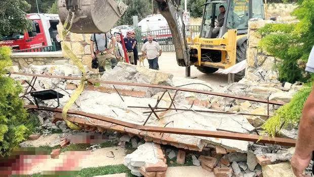 Anaokulu Faciası: Kemer Altında Kalan Doktor Çift! Şok Detaylar