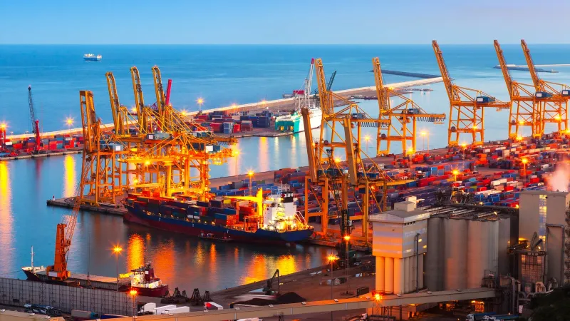 Dış ticaret açığı nisanda arttı