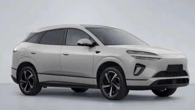Yeni BYD Seal 06: Elektrikli ve Hibrit Sürüşte Devrim!