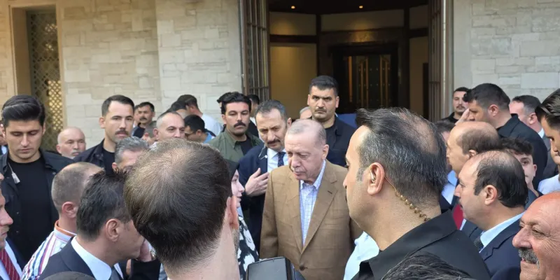 Erdoğan bayram namazını Marmaris'te kıldı