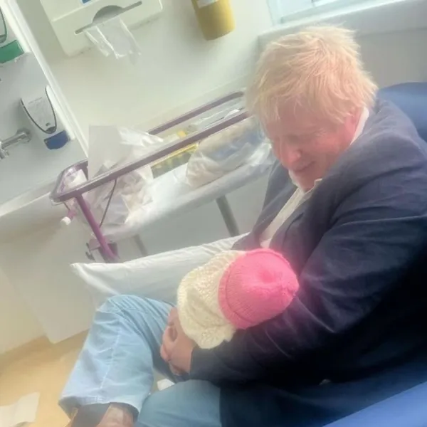 Boris Johnson'dan Şok Hamle! 60 Yaşında 9. Kez Baba Oldu!