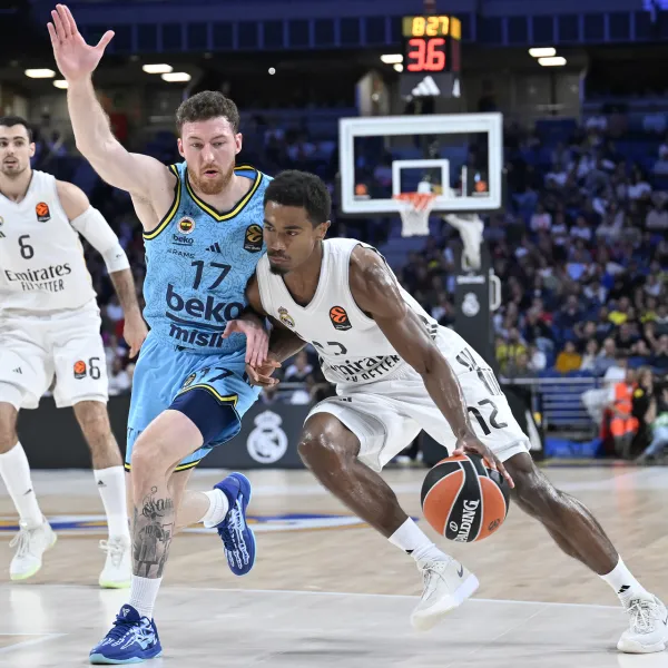 Fenerbahçe Beko, İspanya'da farklı mağlup!