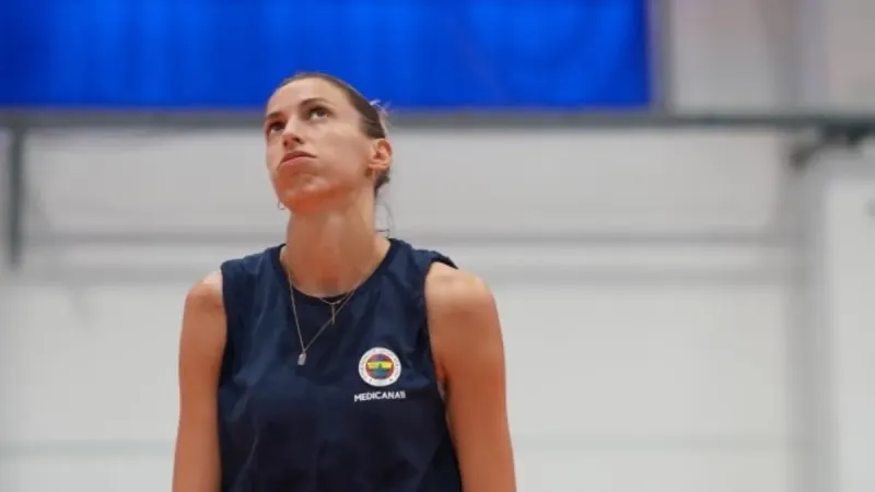 Fenerbahçe Voleybolda Şok Ayrılıklar! Kimler Gidiyor?