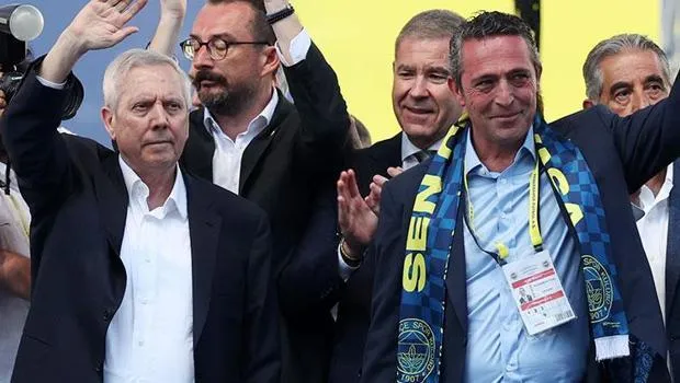 Fenerbahçe'de Tarihi Buluşma! Ali Koç ve Aziz Yıldırım Bir Arada!