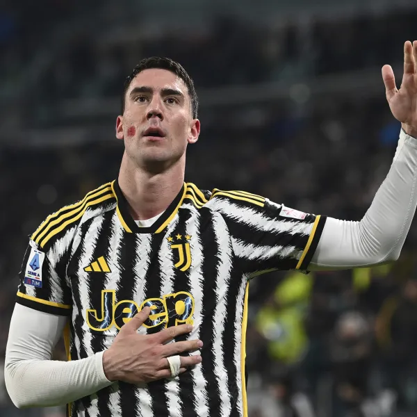 Fenerbahçe'den Bomba Transfer Hamlesi! Vlahovic Geliyor Mu?