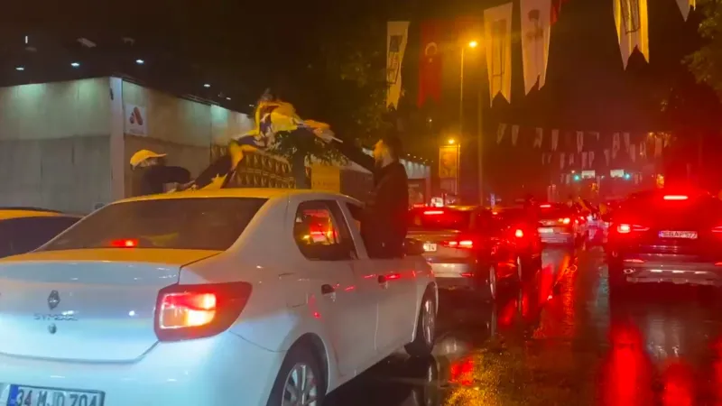 Fenerbahçe Euroleague Şampiyonu! Bağdat Caddesi'nde Büyük Coşku!