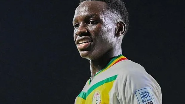 Fenerbahçe'den Bomba Transfer! Amara Diouf İstanbul'da mı?