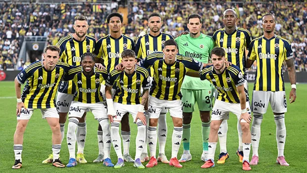 Fenerbahçe'nin Yıldızı Gidiyor Mu? Devler Sıraya Girdi!