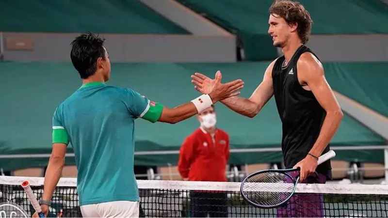 Fransa Açık'ta Zverev ve Boisson çeyrek finale yükseldi