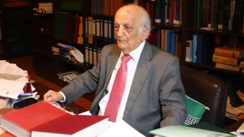 Fuat Sezgin'in koleksiyonu dijital erişime açılıyor