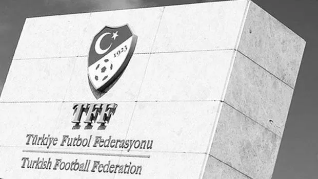 Galatasaray'a Rekor Ceza! PFDK'dan Şampiyonluğa Gölge Mi?