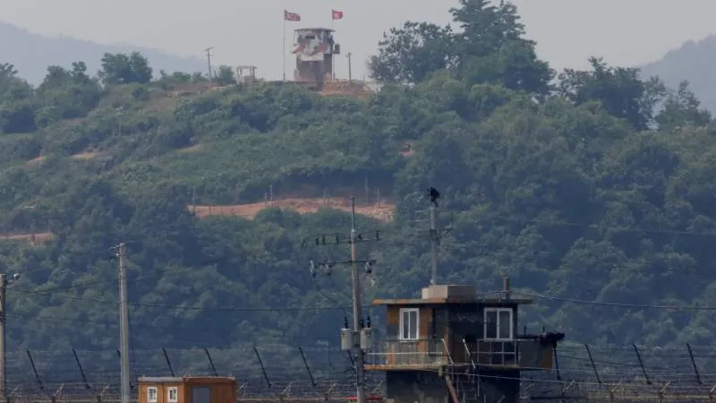 Kuzey Kore Askerleri Sınırı Aştı! Güney Kore'den Sert Uyarı