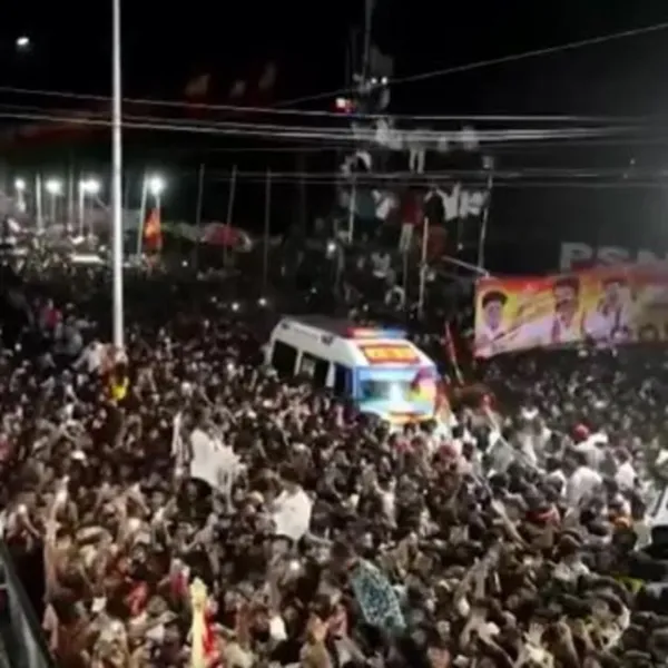 Hindistan'da İzdiham Faciası: 31 Ölü! Şok Detaylar