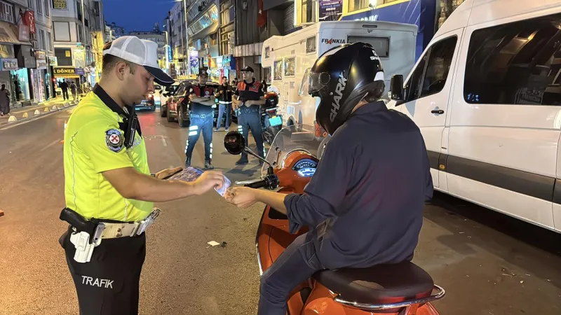 İstanbul'da Şok Baskın! 735 Gözaltı: Huzur Operasyonu Mu?