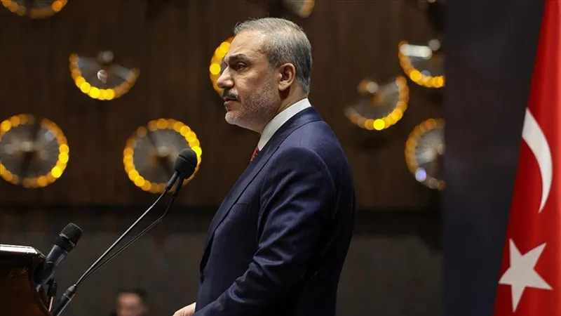 İİT Zirvesi İstanbul'da: Hakan Fidan'dan Kritik Diplomasi Hamlesi!
