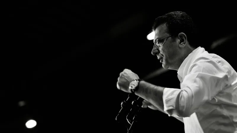 İmamoğlu'ndan Şoke Eden Sözler: "Milletçe Tutsak Edildik!"