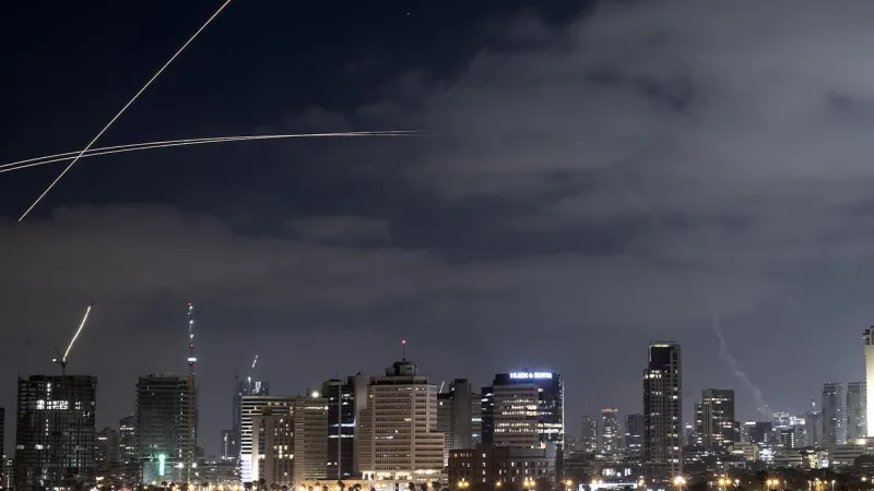 İsrail ve İran Savaşı mı Çıktı? Tahran ve Tel Aviv Alev Alev!