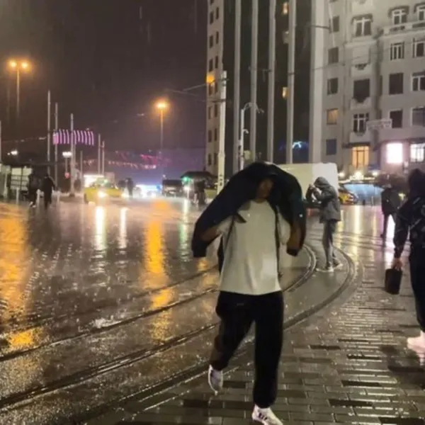 İstanbul'da sağanak yağış