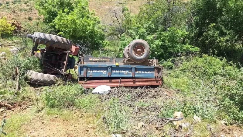 İzmir'de Traktör Faciası! Sürücü Hayatını Kaybetti!