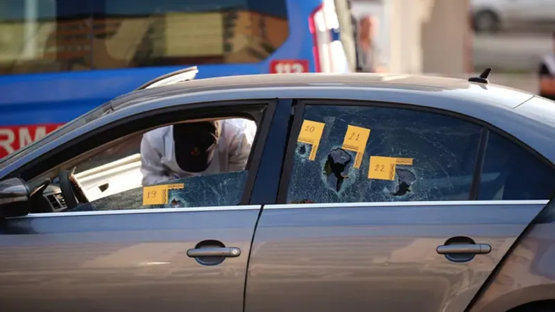 İzmir'de Kanlı Saldırı: 3 Ölü, Çocuklar Yaralı! Şok Detaylar