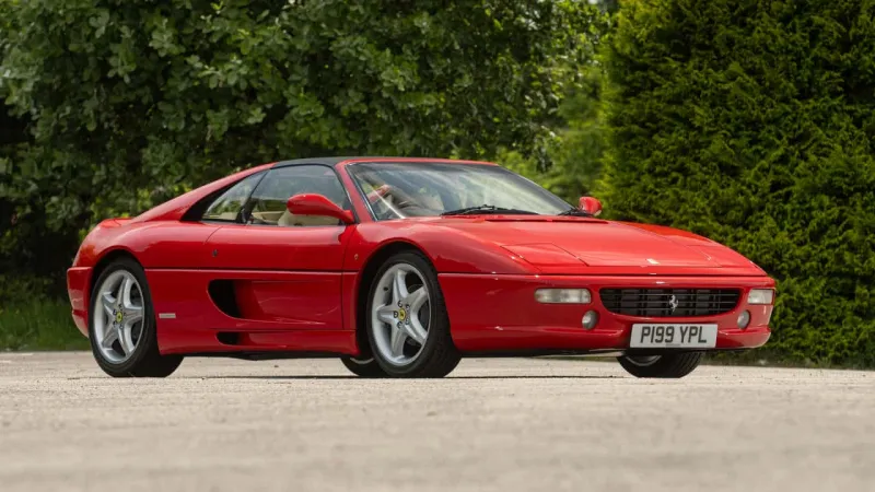 Jeremy Clarkson'ın Efsane Ferrari'si Satışta! Kaçırma!