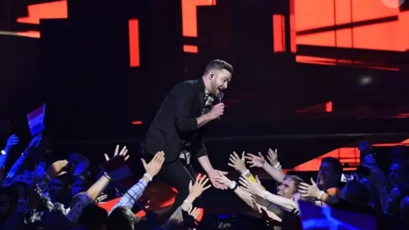 Justin Timberlake, 11 yıl aradan sonra İstanbul’u salladı!